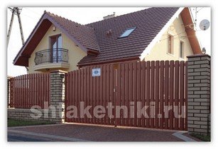 Штакетник для забора под дерево в Барнауле